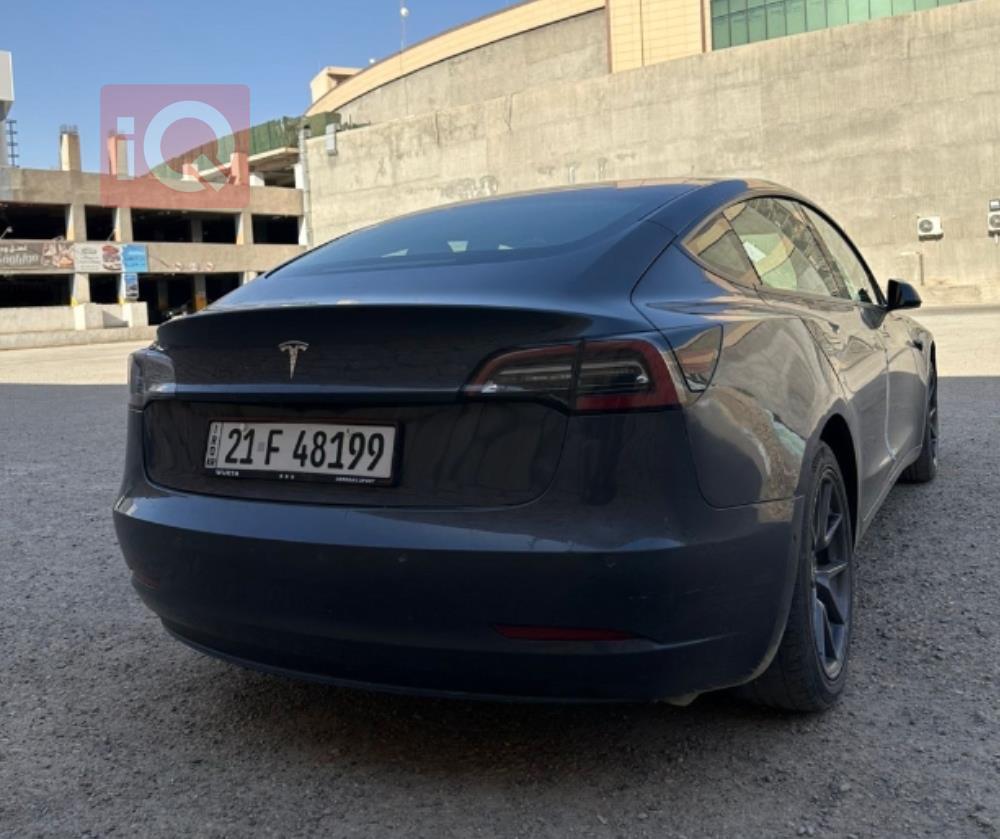 تسلا موديل 3